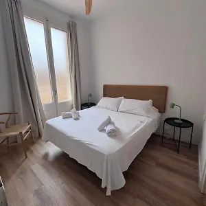 Calma House Barcelona Барселона